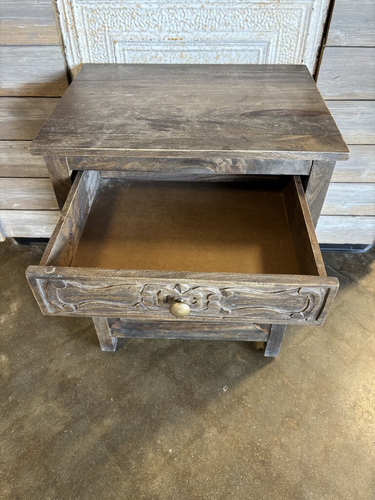 Nightstand 21 X 16 X 26.5