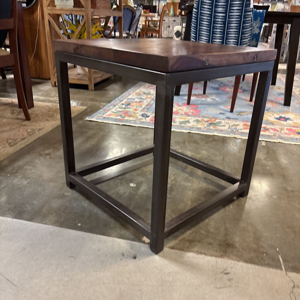 Wood/Metal Side Table 22 X 22 X 23.5