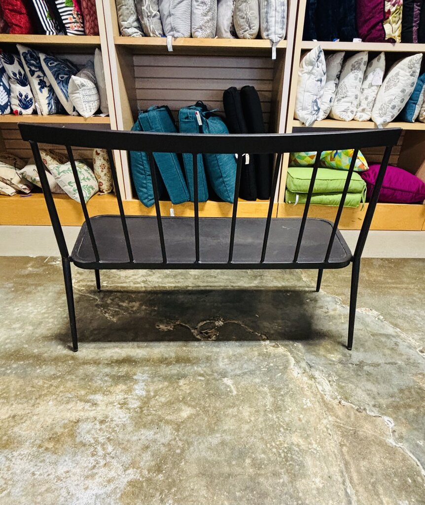 Metal Threshold Streamlined Bench