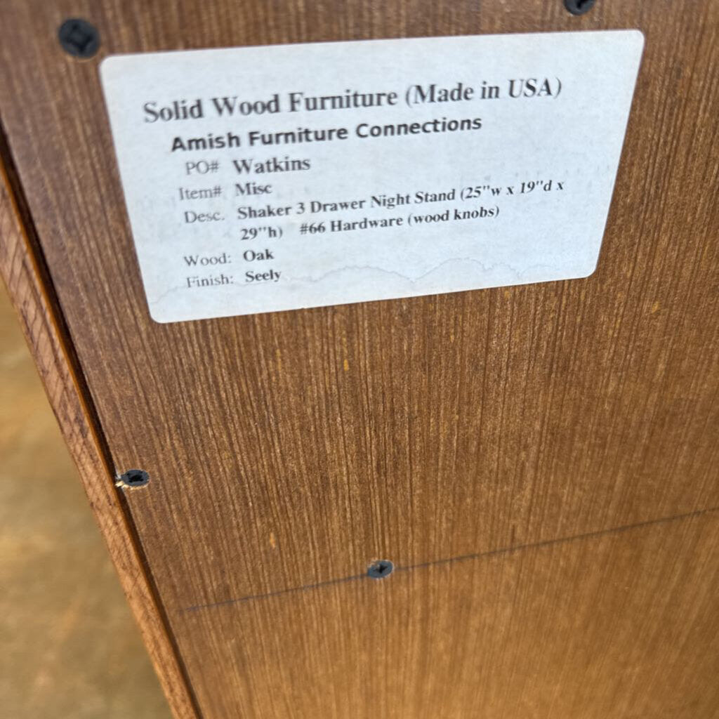 3 Drawer Nightstand 25 X 19 X 29.75