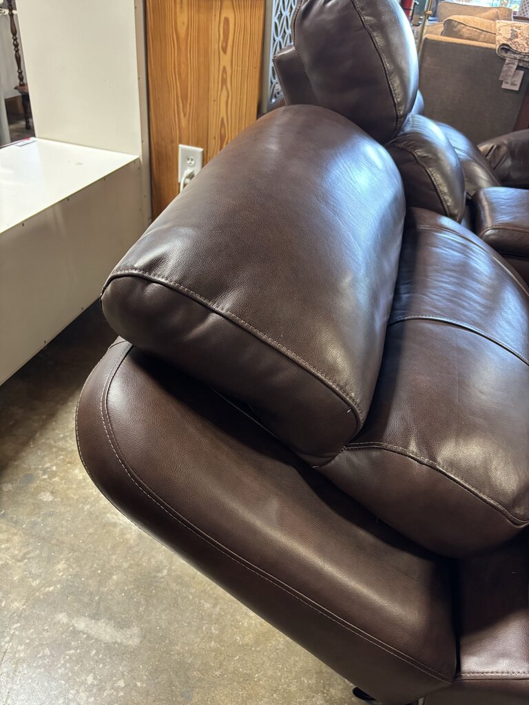 Power Reclining Loveseat with Console