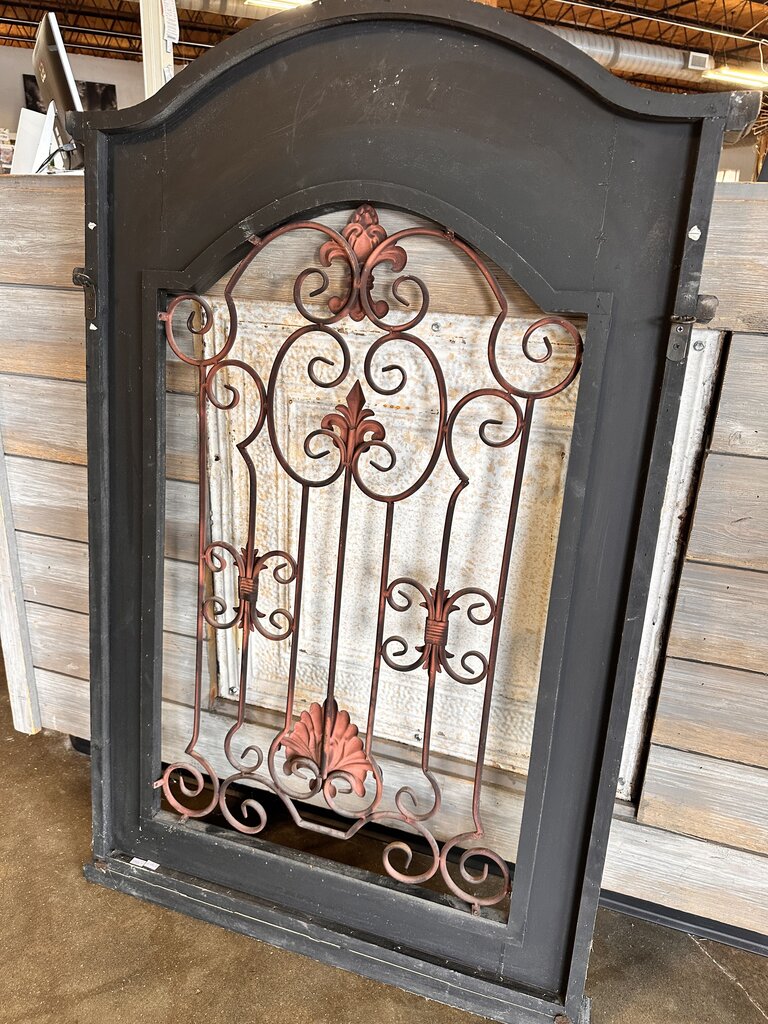 Gate Door Wood & Iron Art