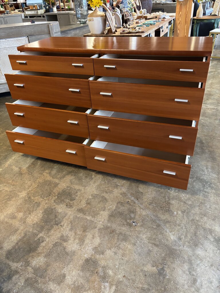 Heavy 8 Drawer Dresser 63 X 21.75 X 36.5