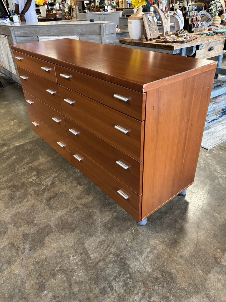 Heavy 8 Drawer Dresser 63 X 21.75 X 36.5
