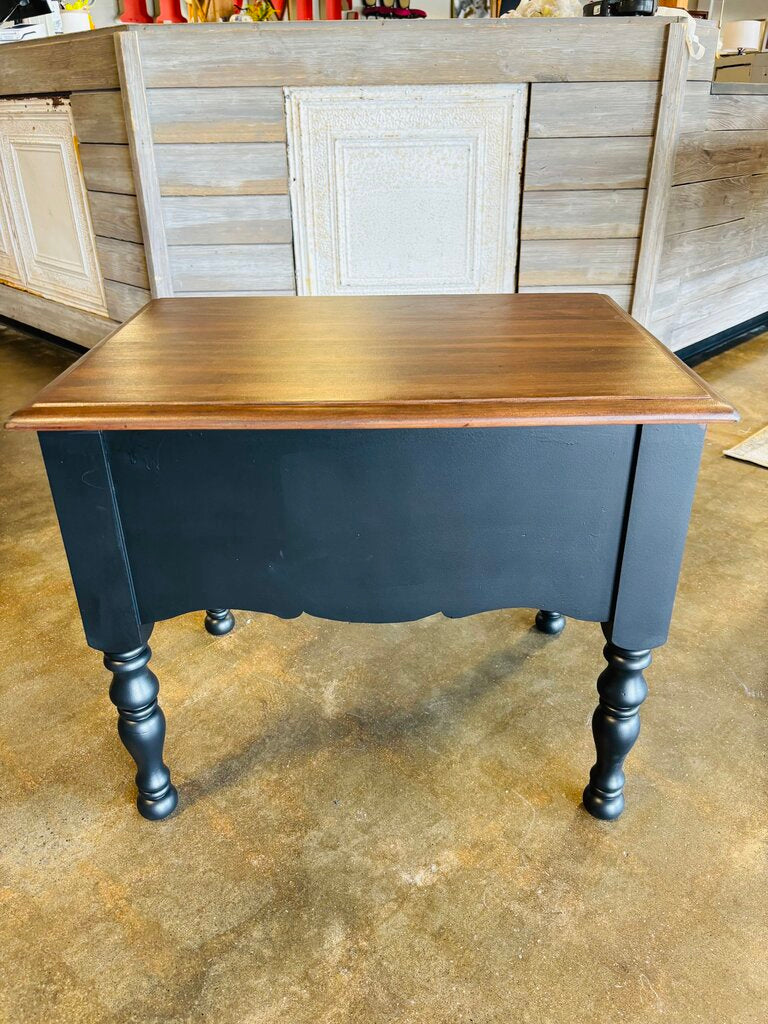 Painted End Table with One Drawer 19.25 X 26 x 21.5