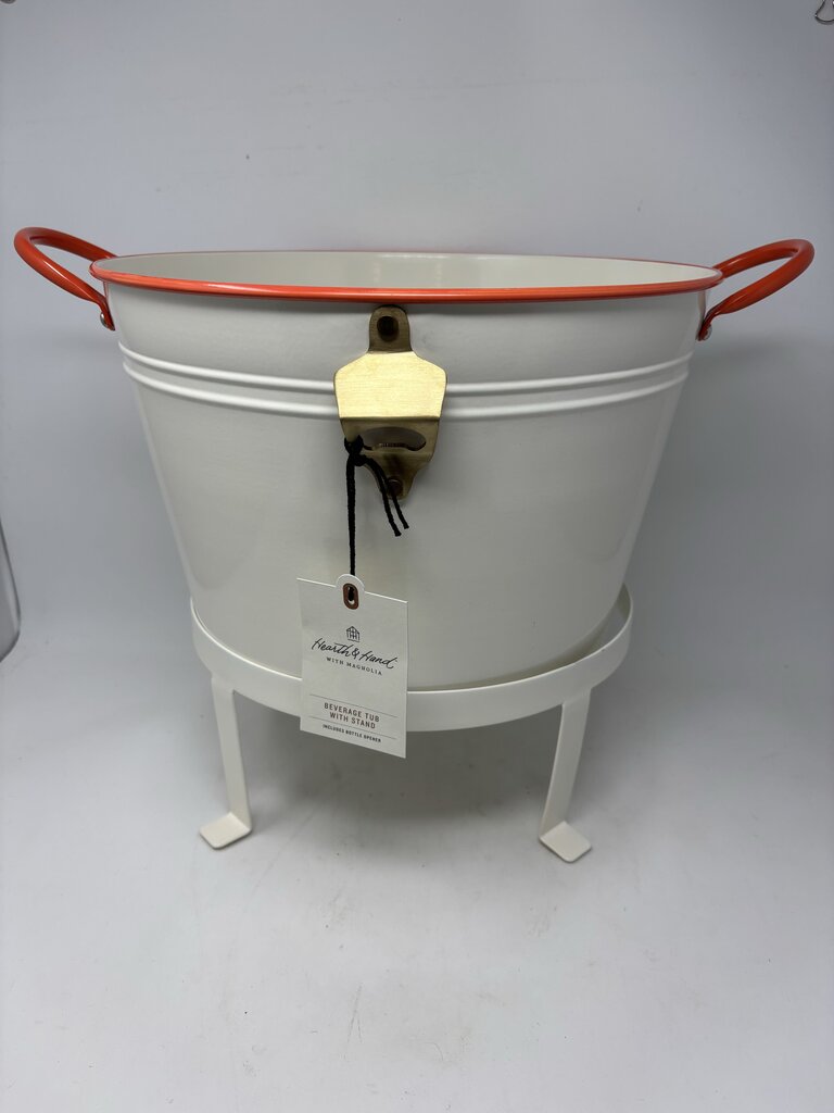 Metal Beverage Tub with Stand
