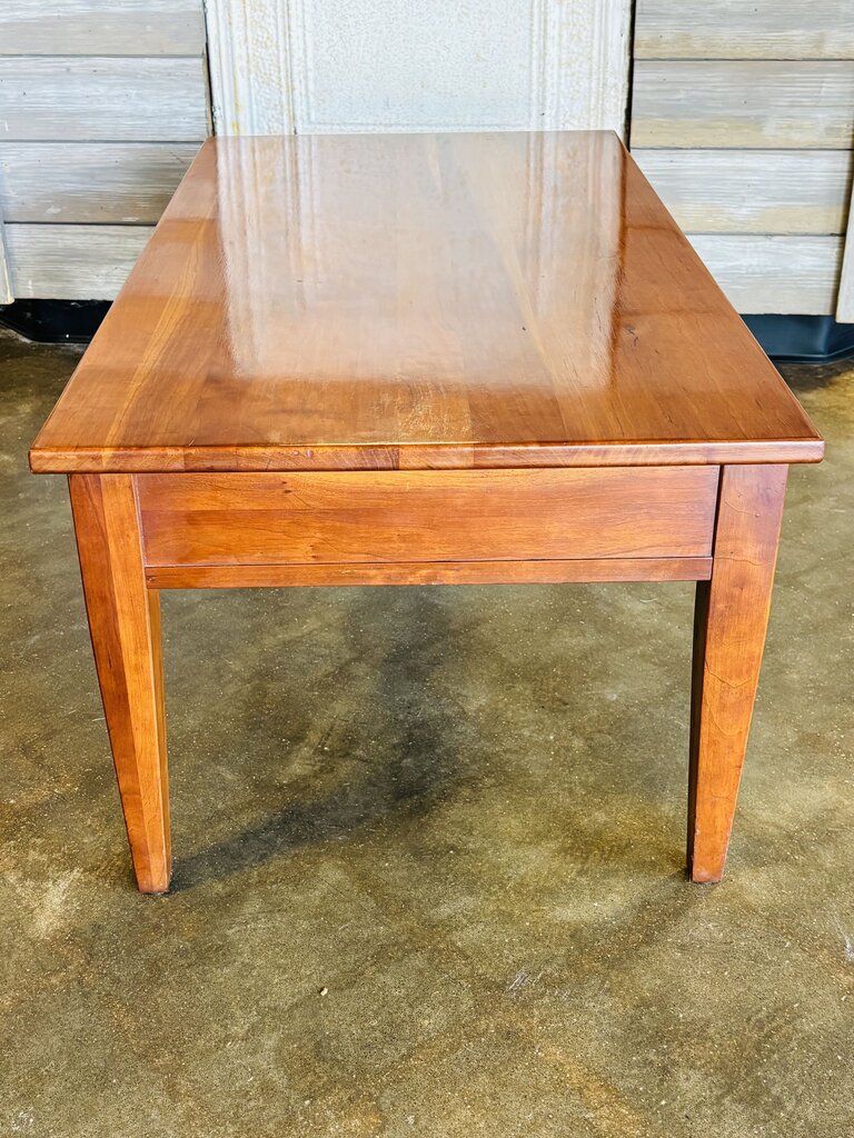 Coffee Table with Drawer 41.75 X 21.25 X 16