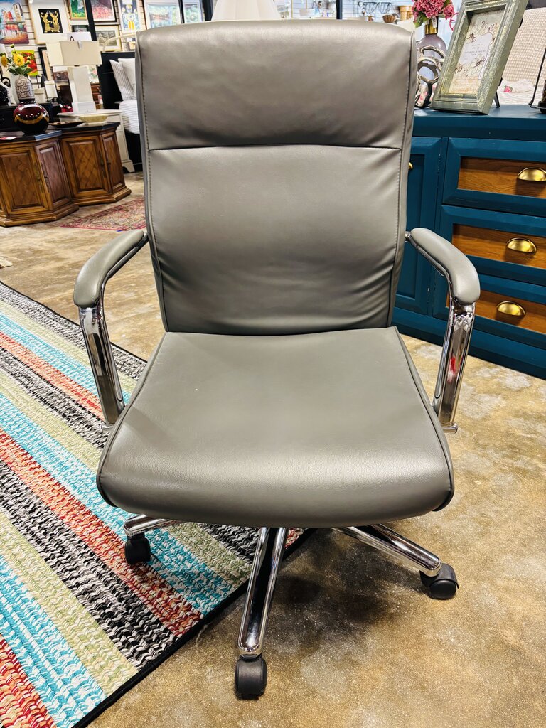 Rolling Desk Chair