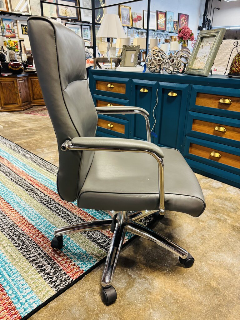 Rolling Desk Chair