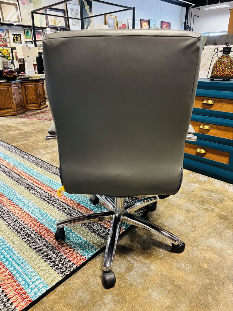 Rolling Desk Chair