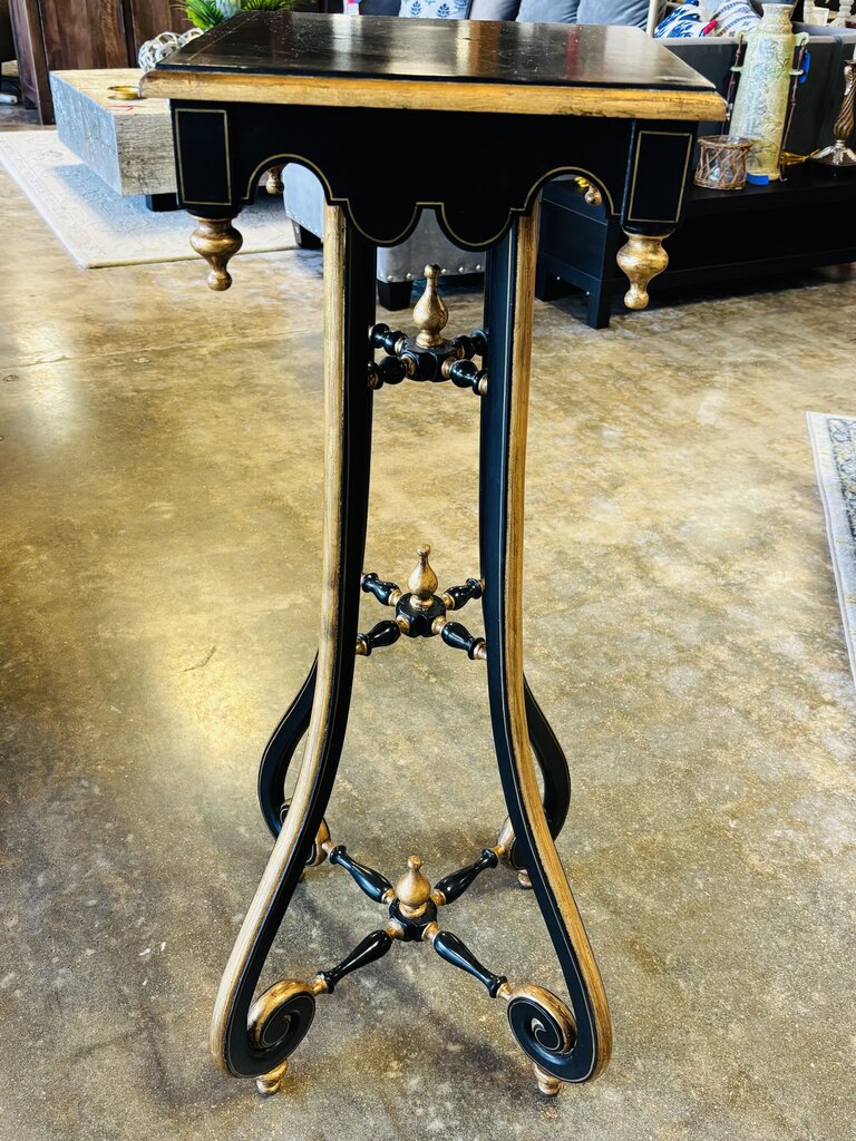 Pedestal Plant Stand