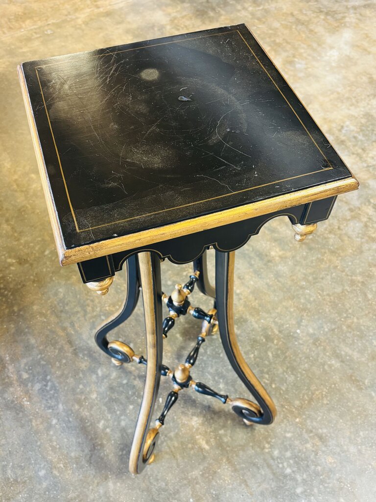 Pedestal Plant Stand