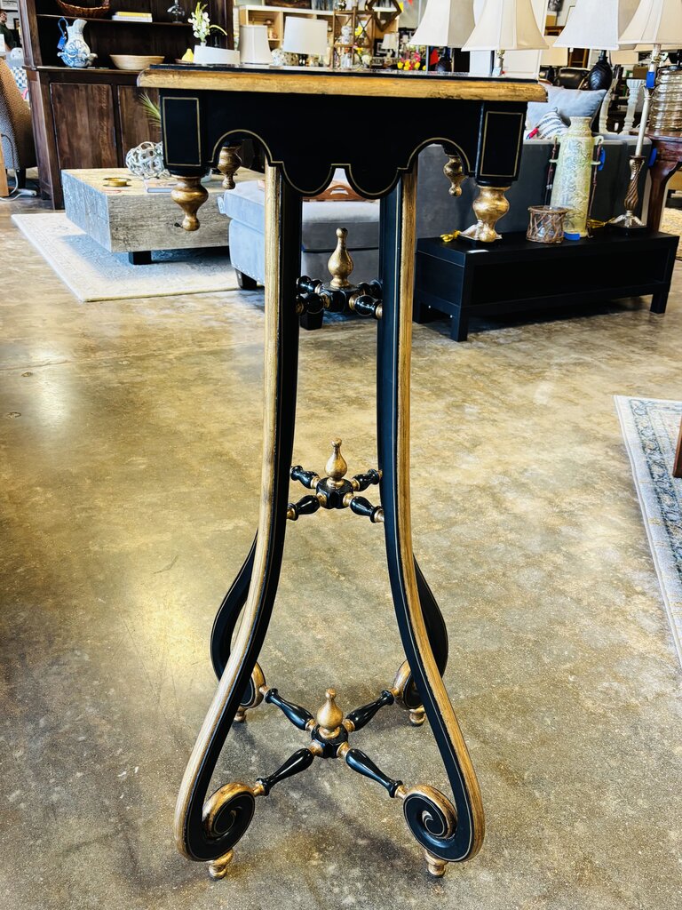 Pedestal Plant Stand