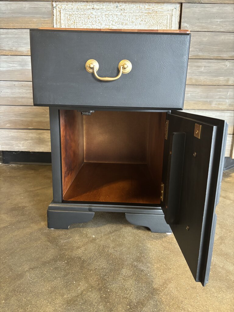 Painted Side Table with Hidden Bin 15 X 25 X 22