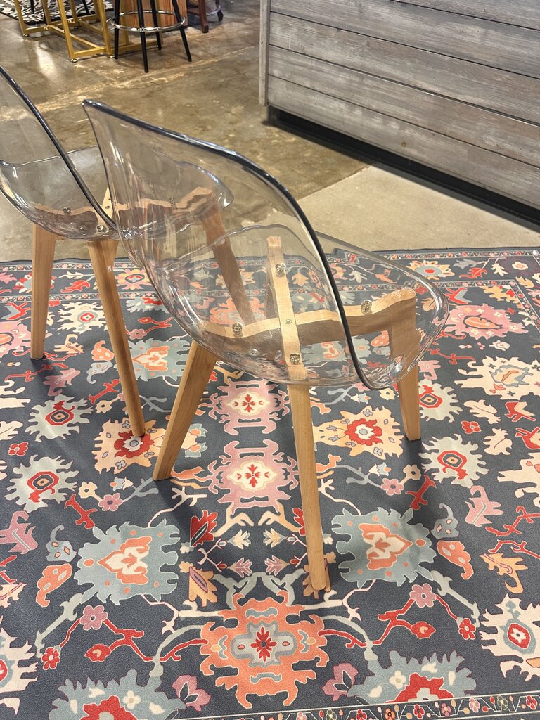 Mod Ghost Chair