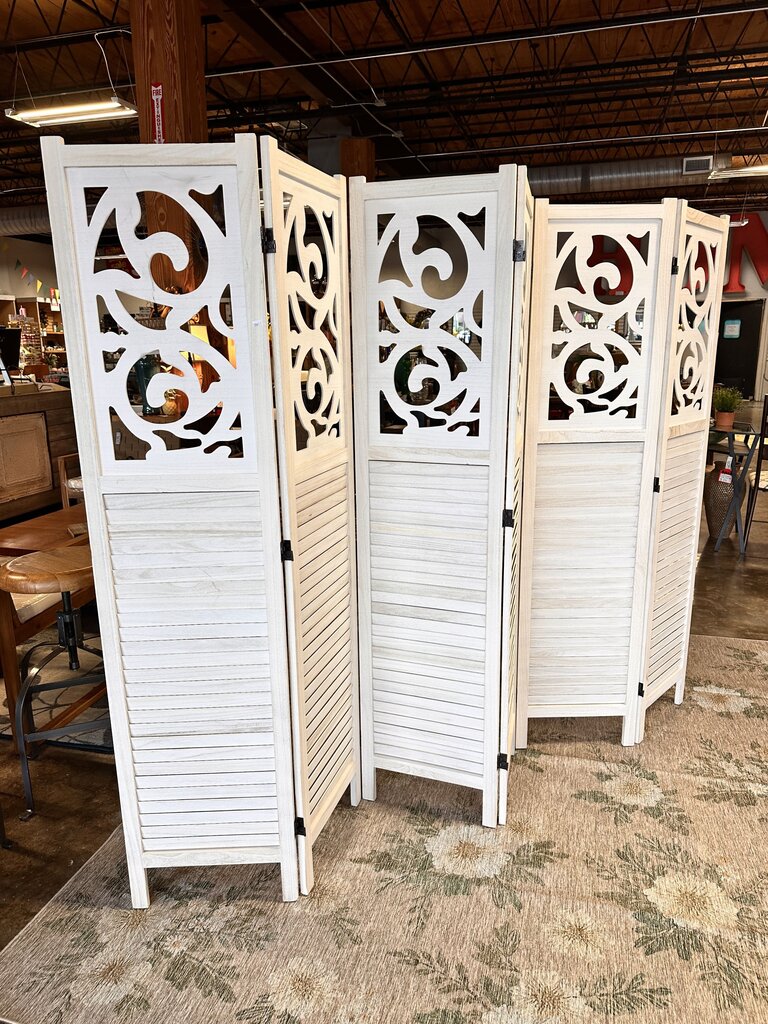 6 Panel Wood Cut Screen
