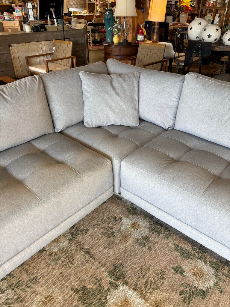 4 PC U Sectional