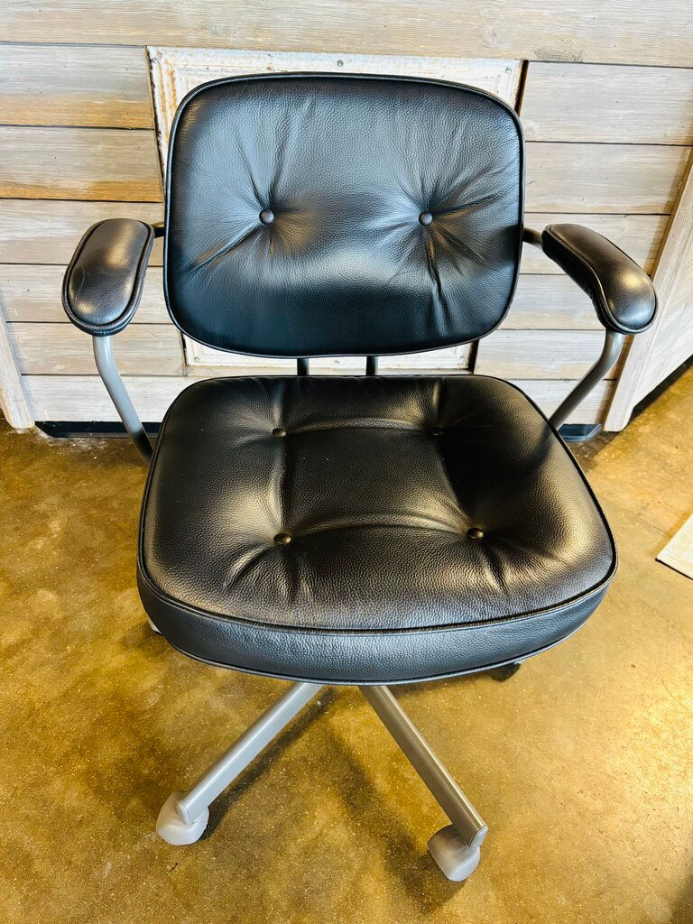 Leather Tufted Rolling Office Chair
