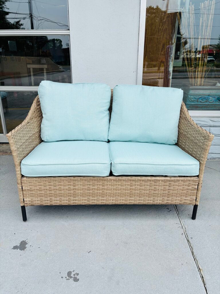 Park Pointe 4 Piece Wicker Patio Set with Cushionas