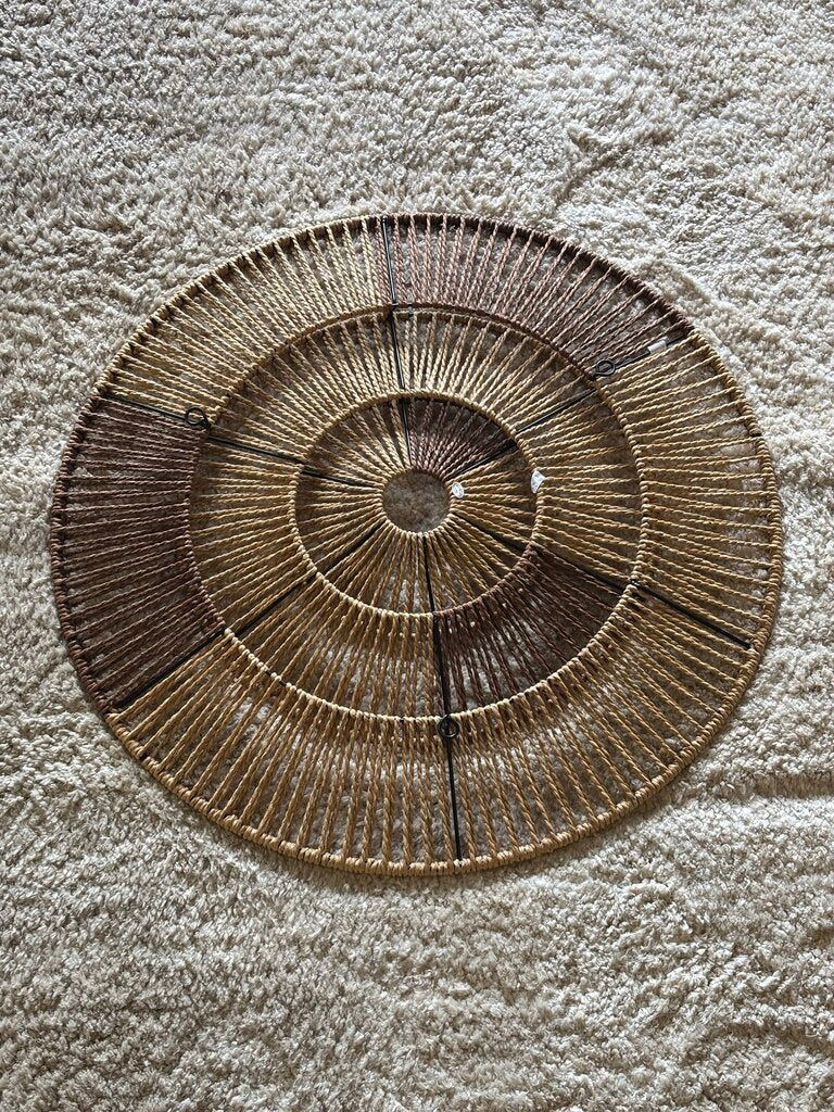 Circular Wicker Sunburst Decor 26.5"R