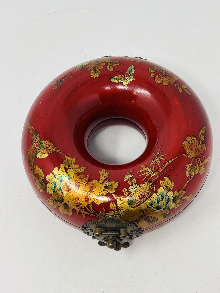 Small Asian Donut Jewelry Box