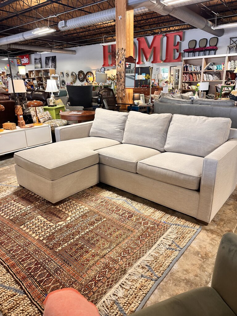 Notch Reversible Storage Chaise Sofa