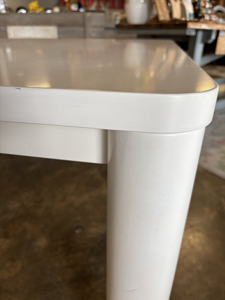 Hazel Table with Leaf