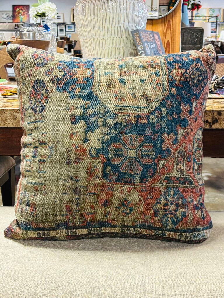 Pillow & Insert Zippered Navin