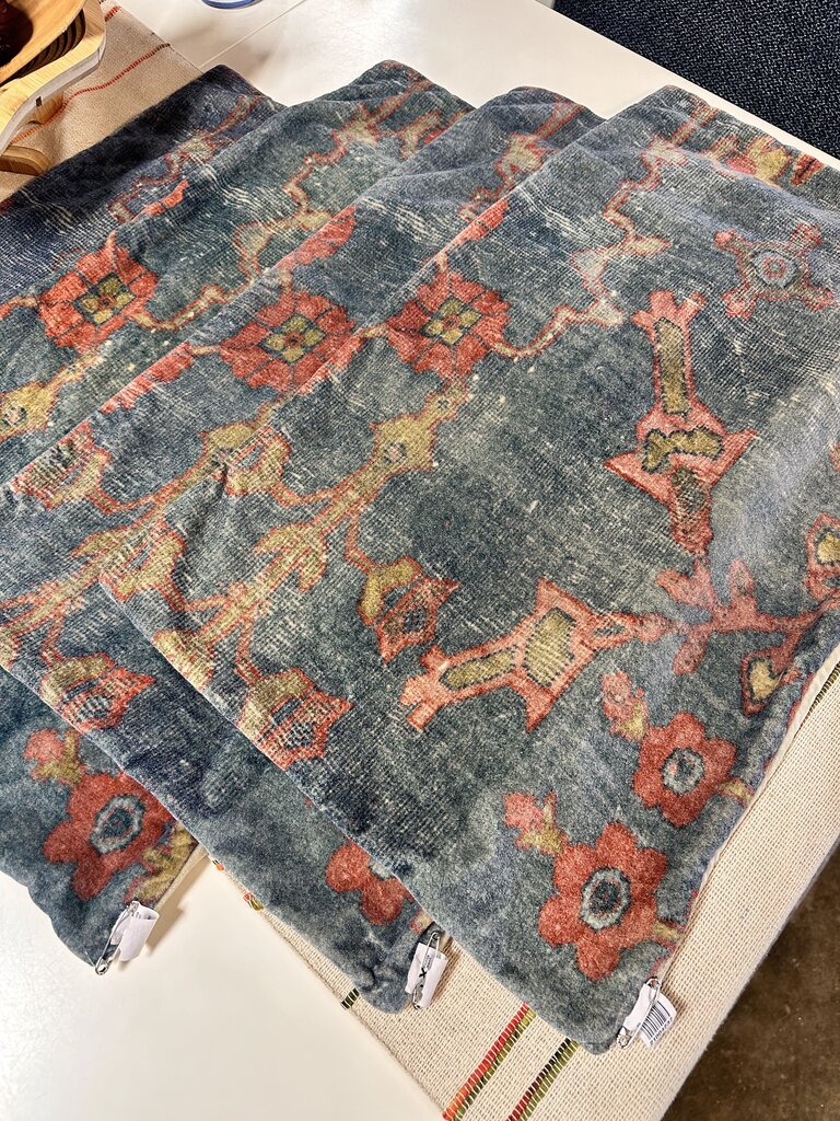 Zippered Dara Blue Velvet