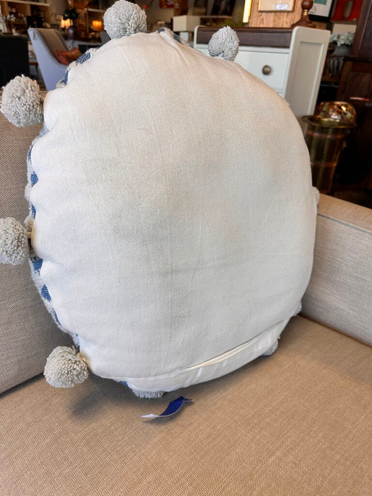 Round Pom-Pom Pillow