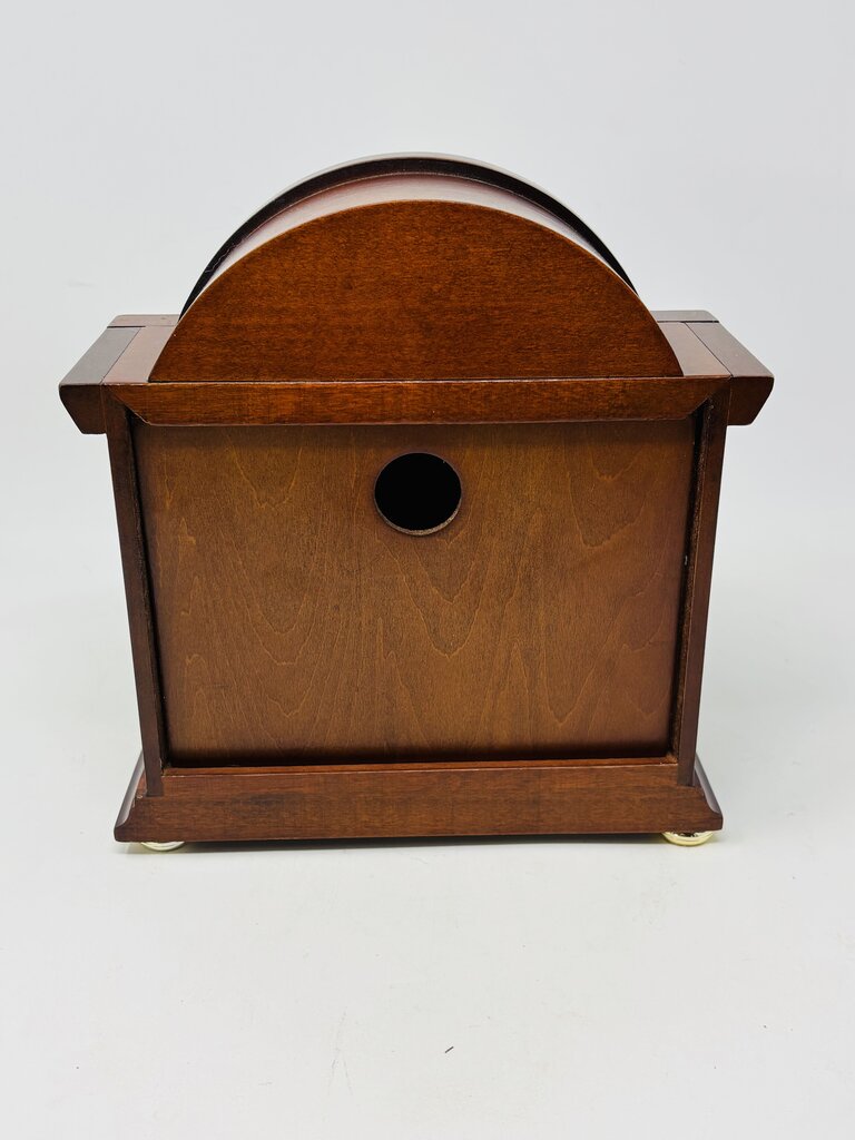 Battery Operated Mantel Clock
