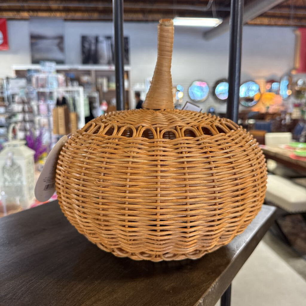 Woven Pumpkin