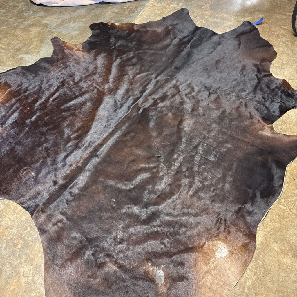 Cowhide Rug 95 X 75