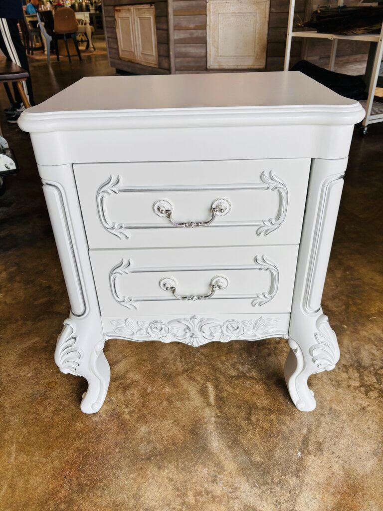 2 Drawer Nightstand 23 x 16 x 25.5