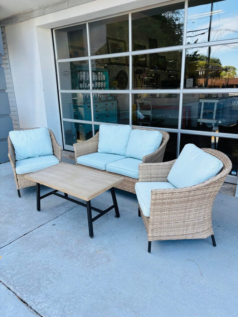 Park Pointe 4 Piece Wicker Set w/Cushions