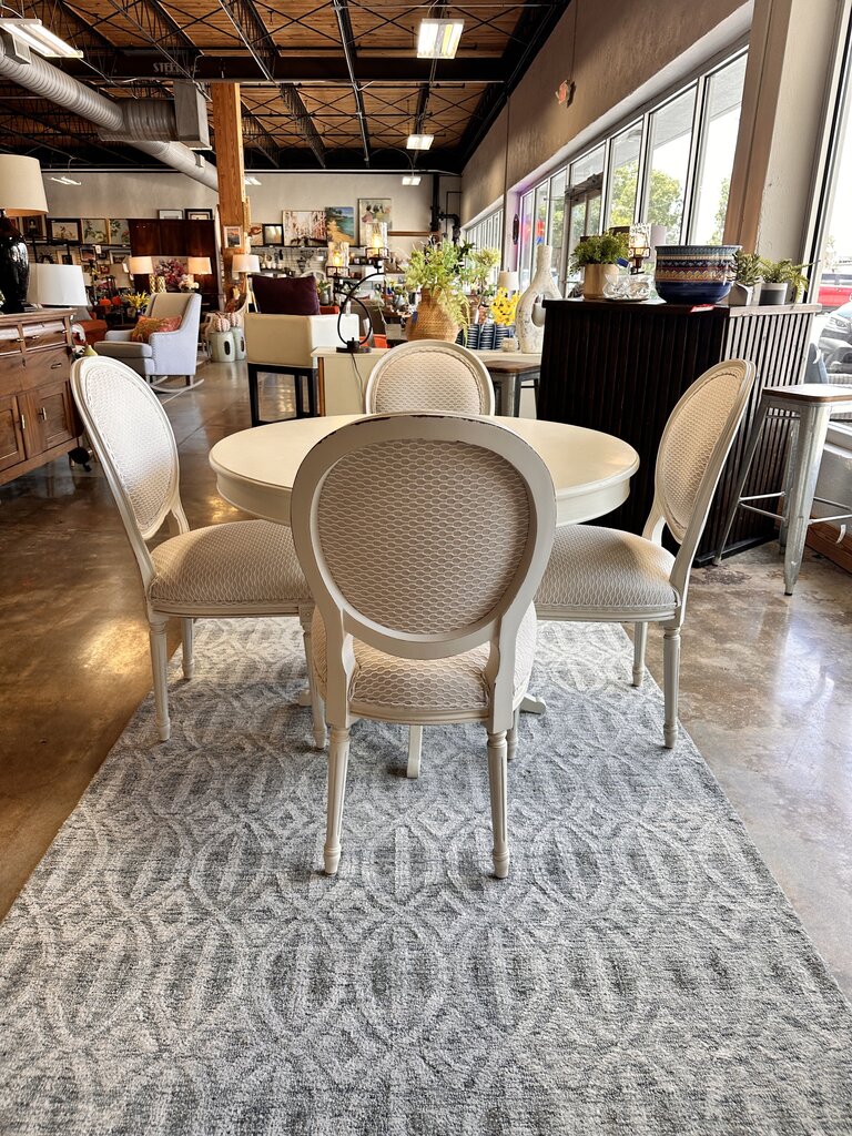 Round 42" Dining Table and 4 Chairs