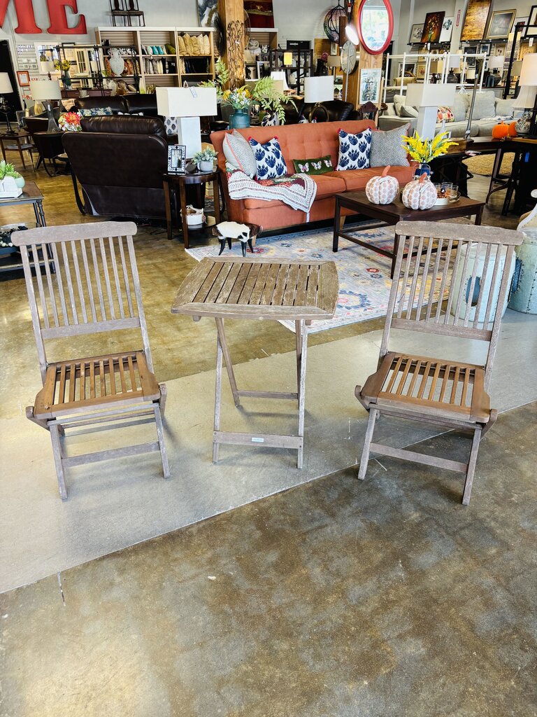 Folding Outdoor Table & Chairs
