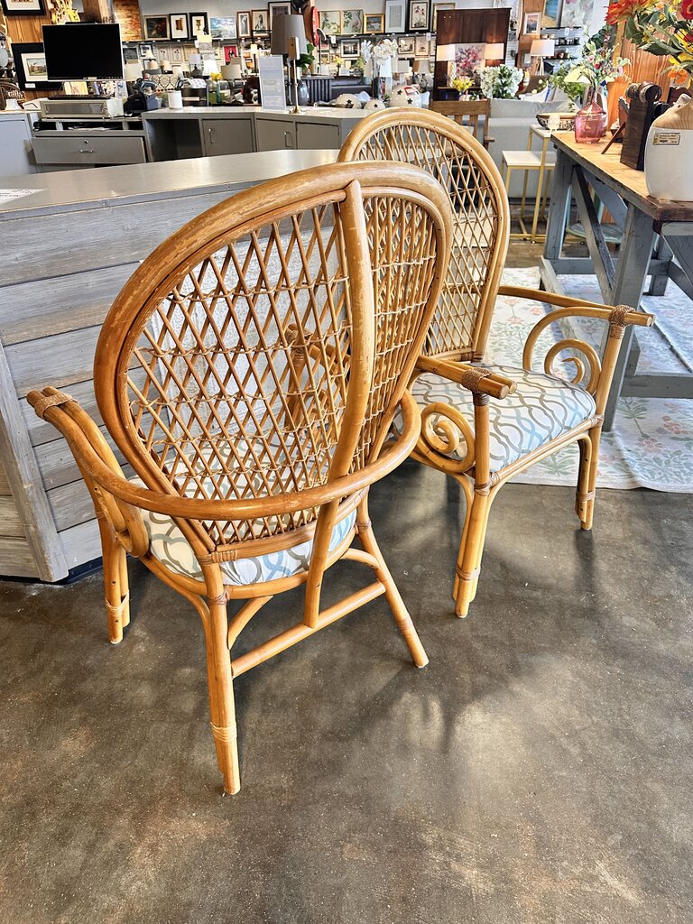 Set 2 Vintage Rattan Peacock Chairs