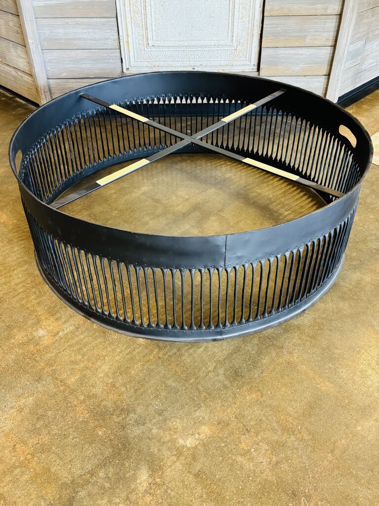 Metal Round Rustic Coffee Table