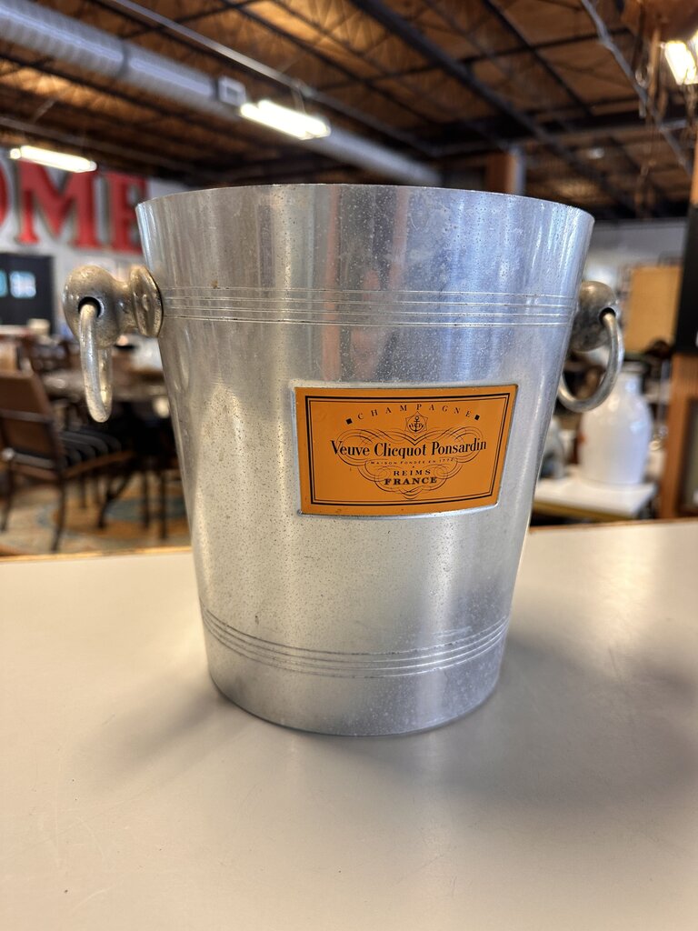 Veuve Clicquot Ponsardin Champagne
