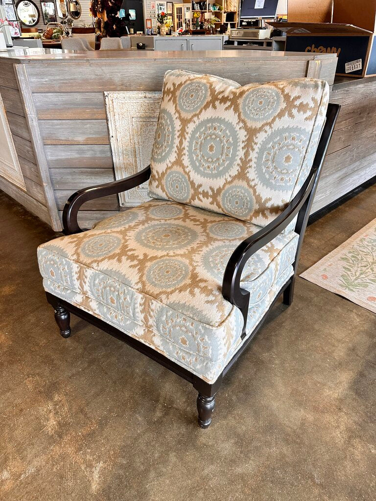 Upholstered Large Club Chair