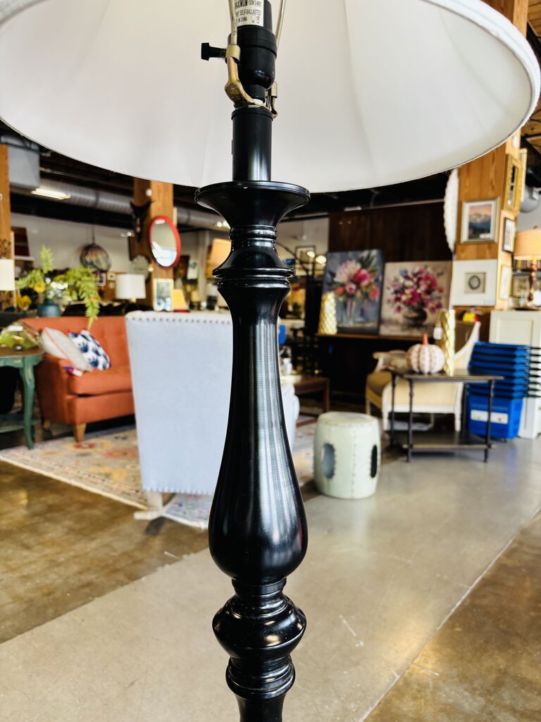 Turned Spindle Floor Lamp