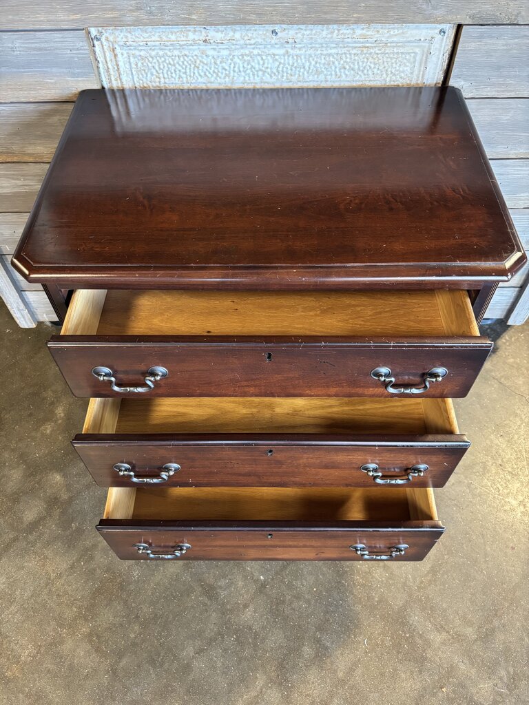 3 Drawer Batwing Chest