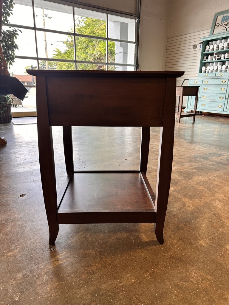 One Drawer Nightstand 21 X 21 X 28