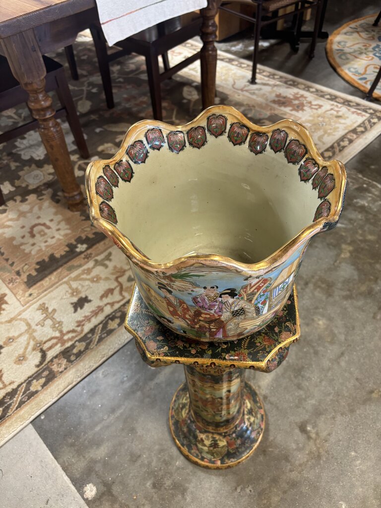 Japanese Royal Satsuma Hand Painted Bowl & Pedestal