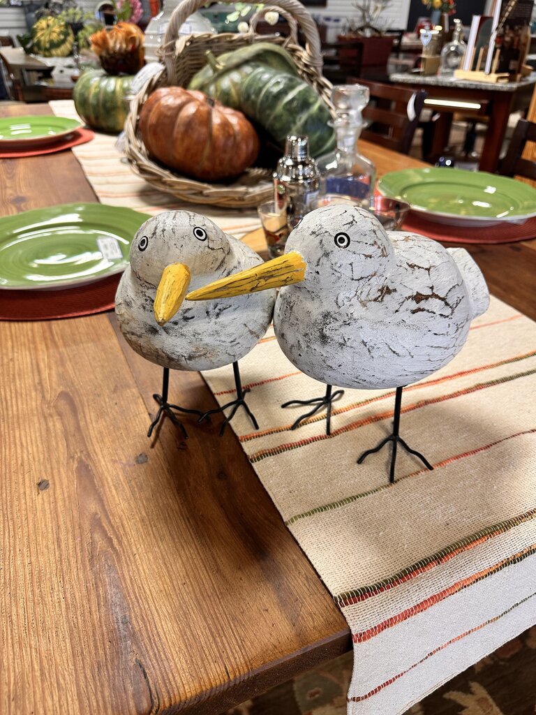 Wood Seagulls Pair