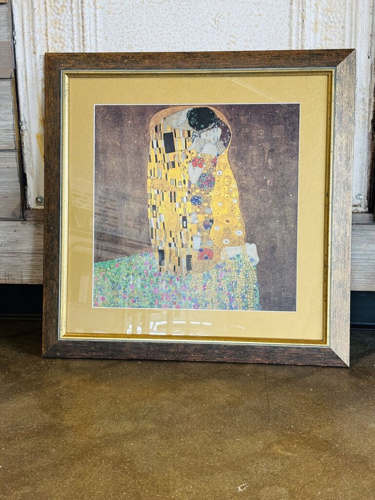 Framed Gustav Klimt The Kiss Print 20.5 X 20.5