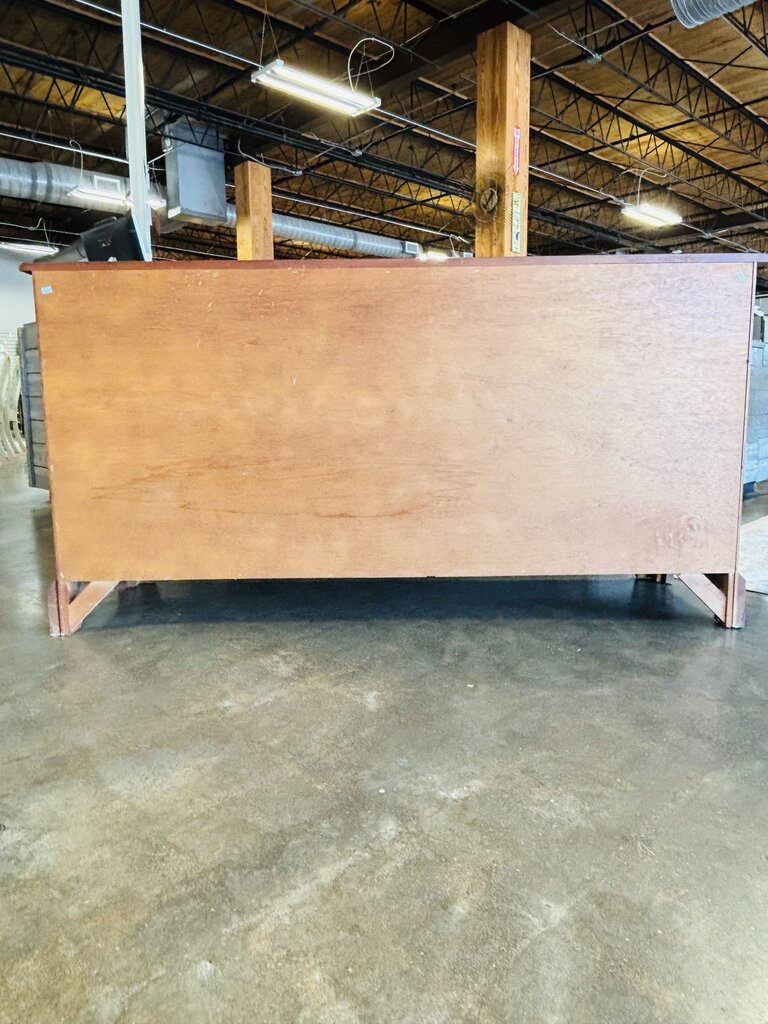 Dresser 8 Drawers 66 X 20.25 X 34