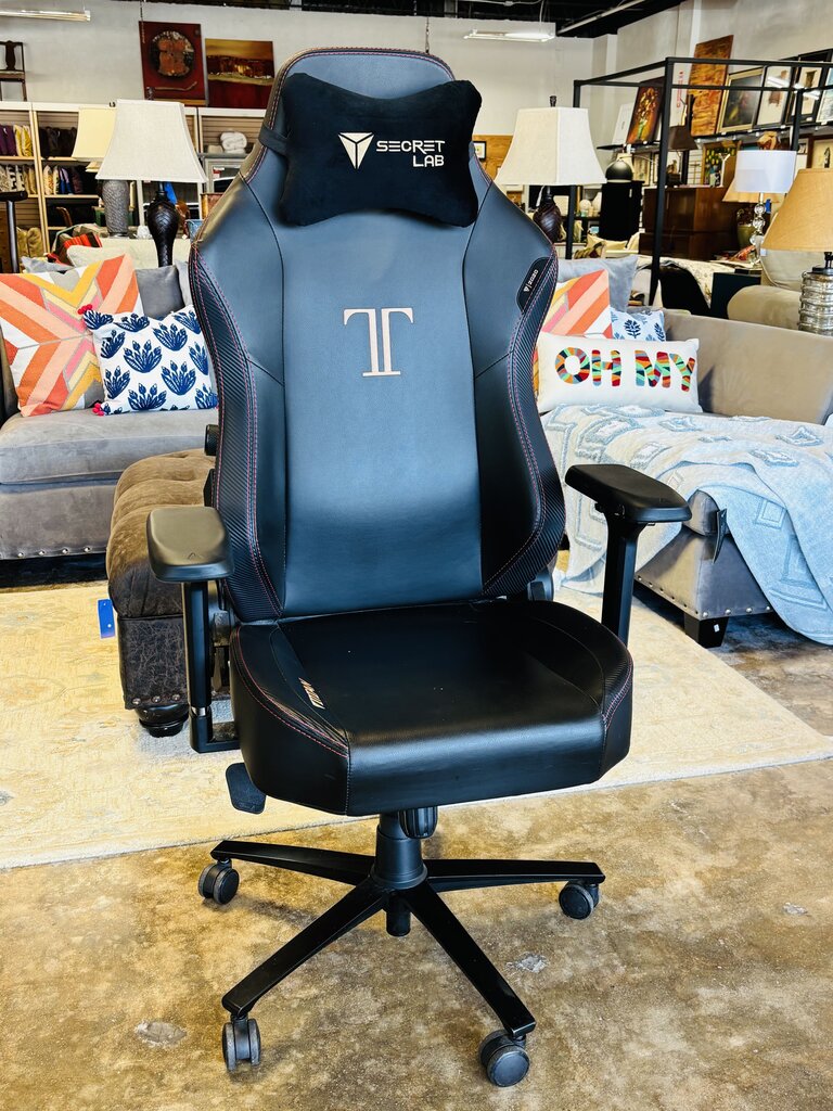 SecretLab Tiyan Gaming Chair