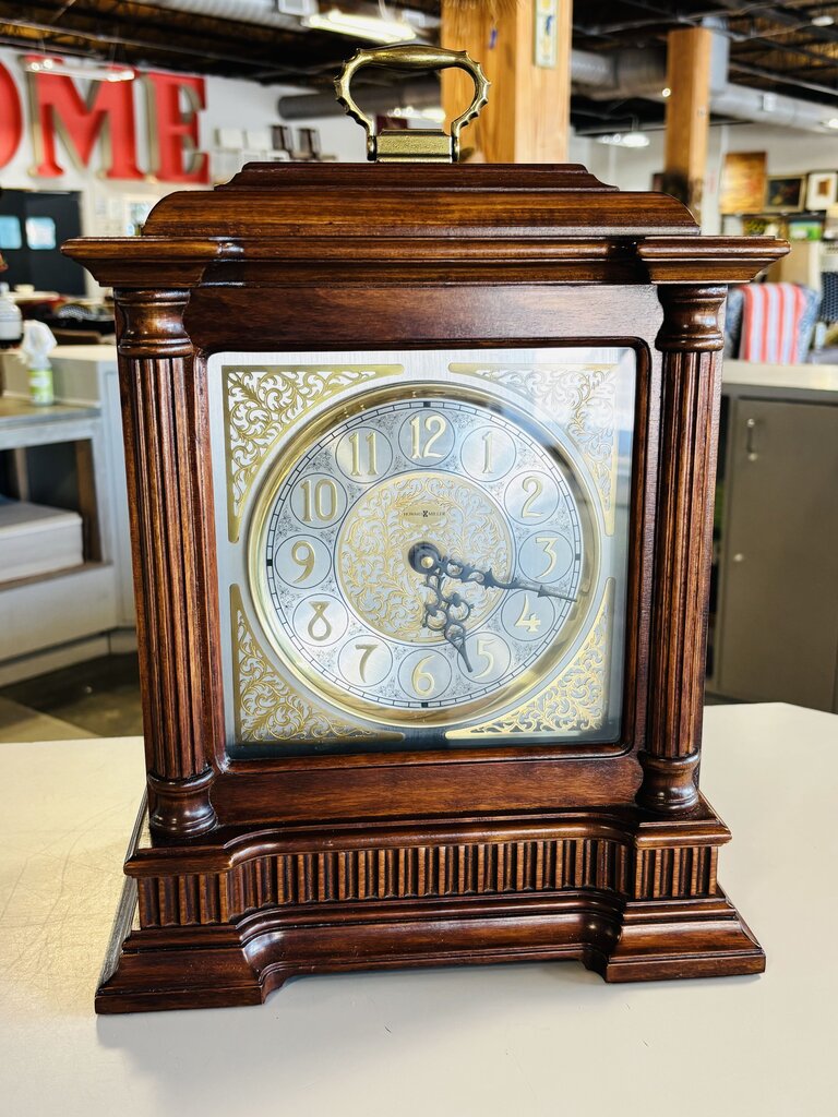 Howard Miller Battery Operated Mantal Clock